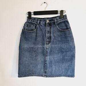 Vintage '80s Jordache Rigid Medium Wash Denim High Rise Pencil Mini Skirt 8
